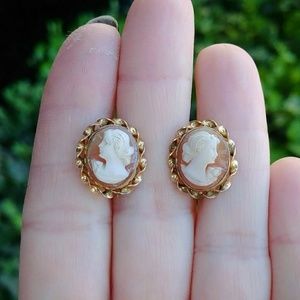 Pair of Genuine Estate Screwback Cameo Earrings